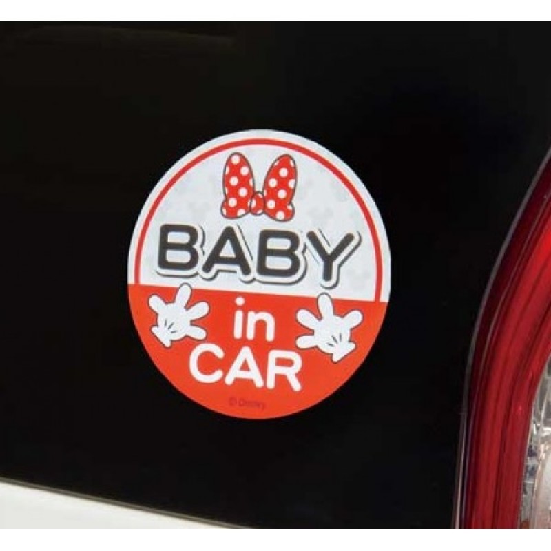 Minnie Mouse Baby In Car Round Sticker